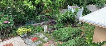 Charming house in welcoming Melbourne with AC, WiFi