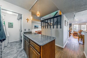 House, Multiple Beds, Patio, City View (Unit 204) - North Street Escape (Ruidoso)