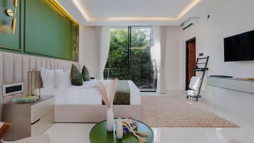 In-room safe, blackout drapes, iron/ironing board, free WiFi