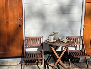 Outdoor dining - Beautiful and Very Clean Remodel! Close to FSU, Down Town Area and Restaurants (Tallahassee)