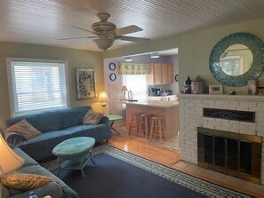 TV - 536 Cherry in Lakeside (Lakeside)