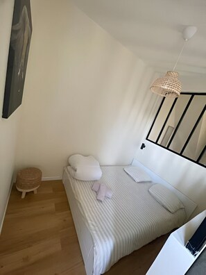 1 sovrum, strykjärn/strykbräda, wi-fi och sängkläder