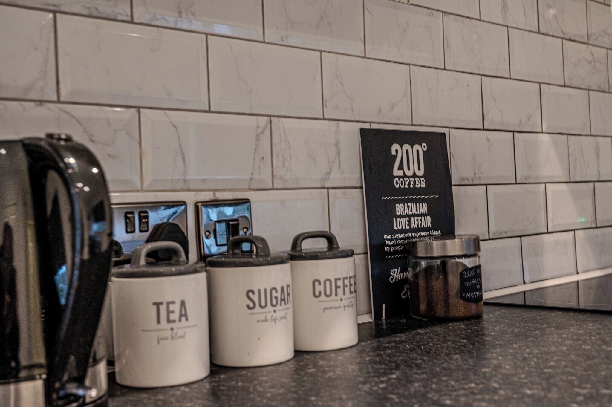 Kaffe og/eller kaffemaskin