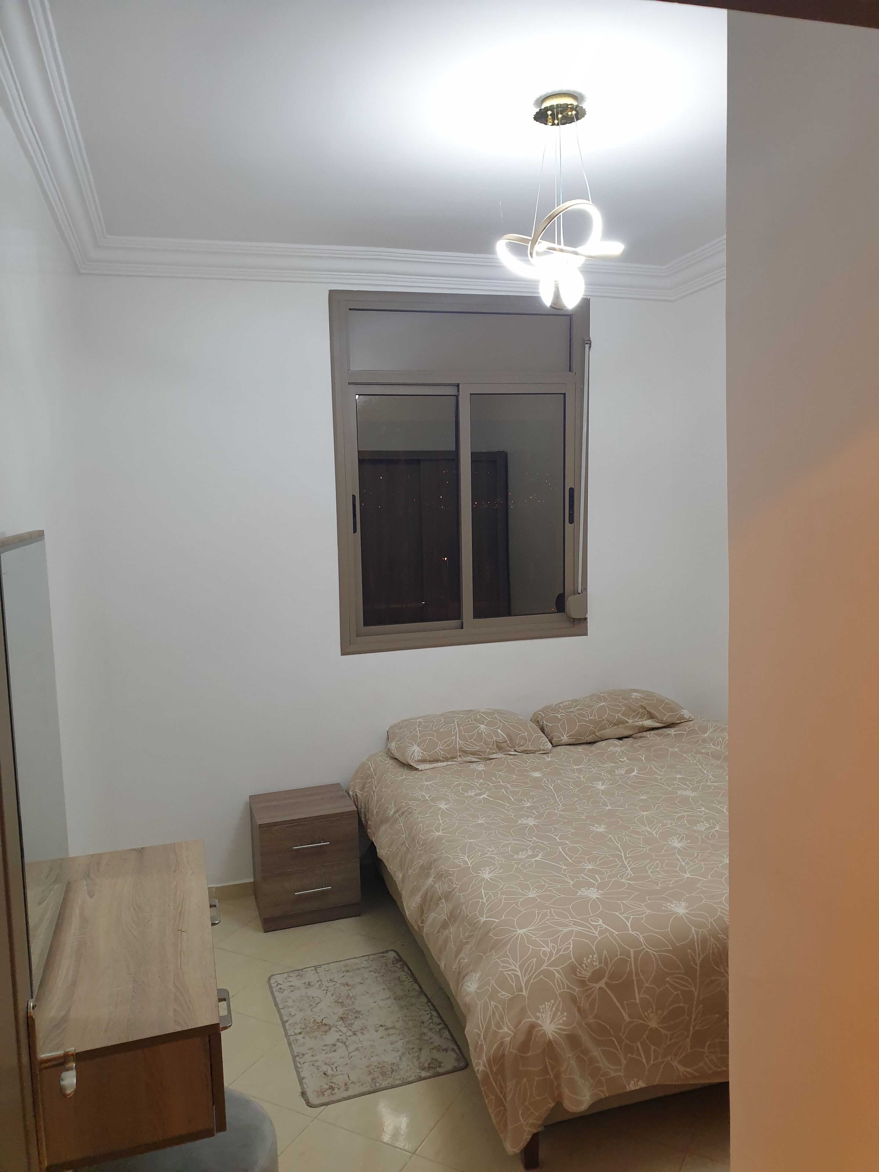 2 soverom, strykejern/-brett, wi-fi (inkludert) og sengetøy