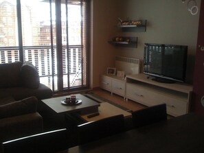TV, fireplace - Cozy 2 Bedroom Penthouse with Fireplace (Blagoevgrad)