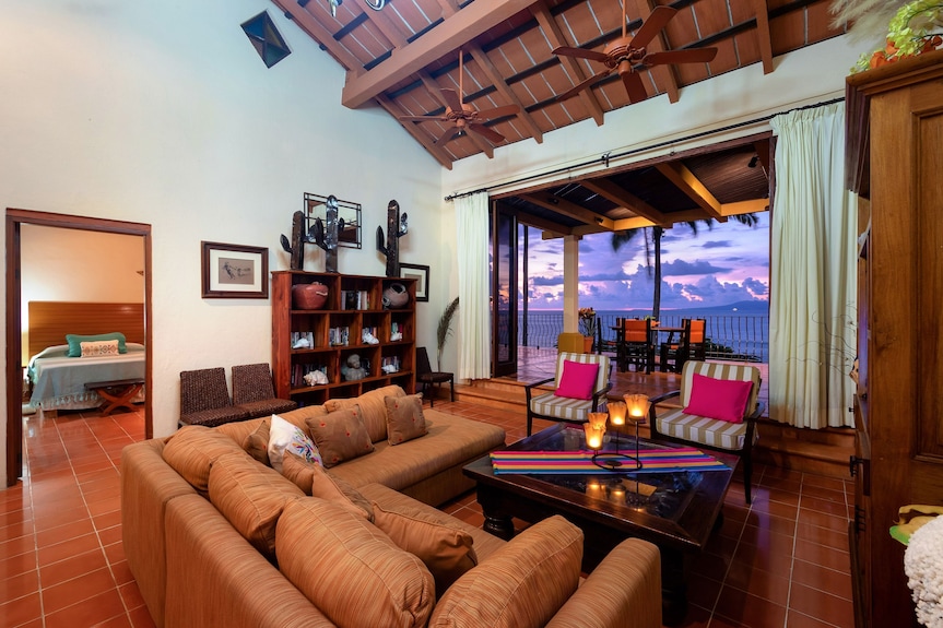 Spacious 5-bedroom Villa In Fabulous Puerto Vallarta With Ac, Wifi - Puerto Vallarta