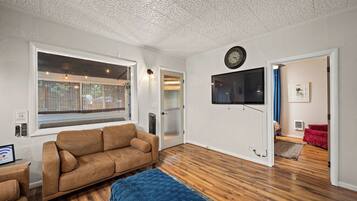 Smart-tv och böcker