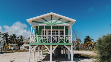 Comfort Villa, 1 Bedroom, Non Smoking, Ocean View | 2 bedrooms, in-room safe, free WiFi, bed sheets