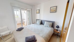 2 bedrooms, free WiFi, bed sheets