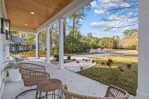 Terrace/patio - Low Country Lux | Pool, Pickleball, Golf Cart to Beach (Pawleys Island)
