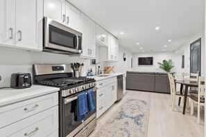 Microwave, oven, stovetop, dishwasher