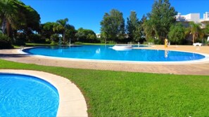 Piscina all'aperto