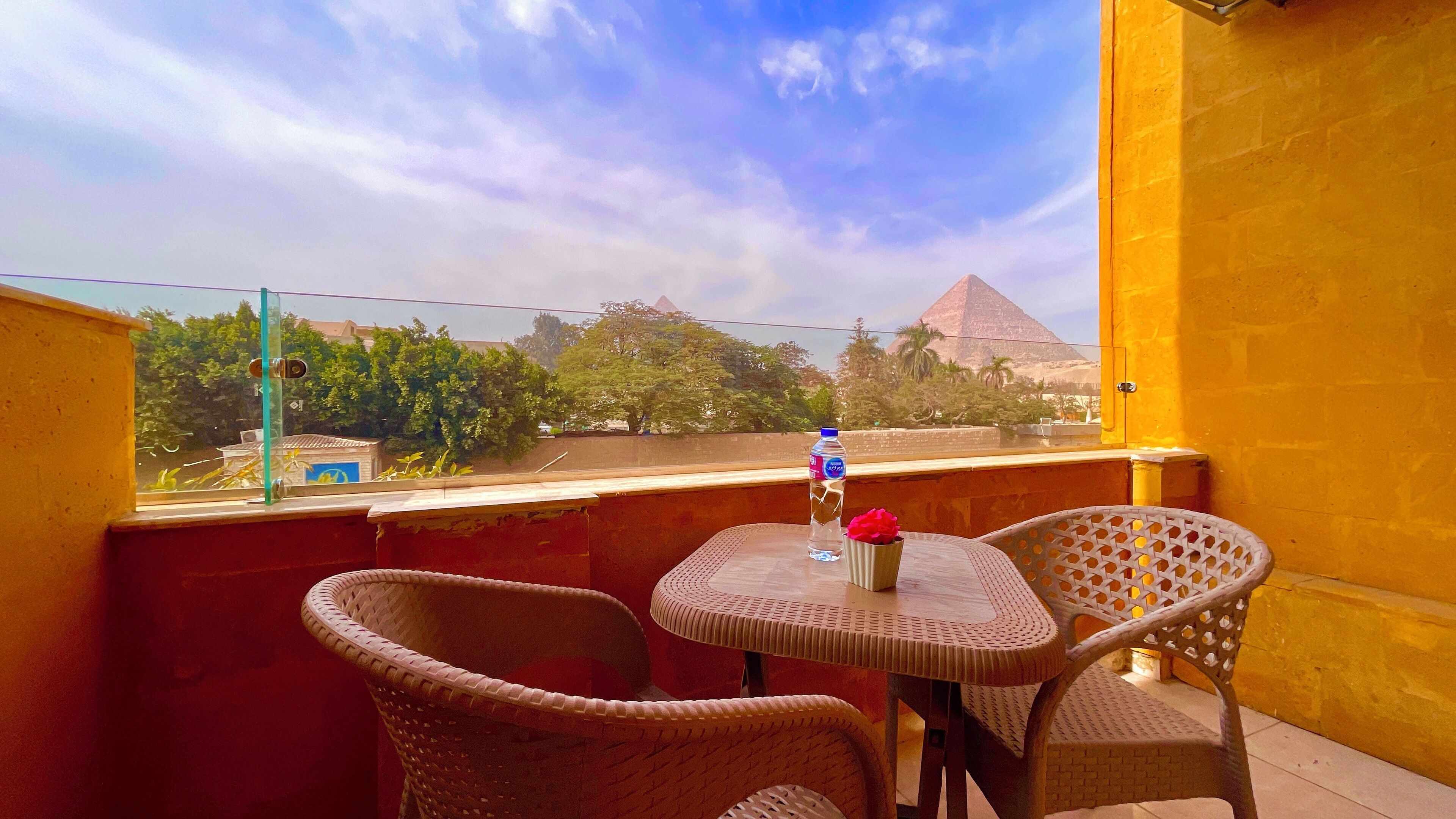 Photo - NEMES Pyramids View INN