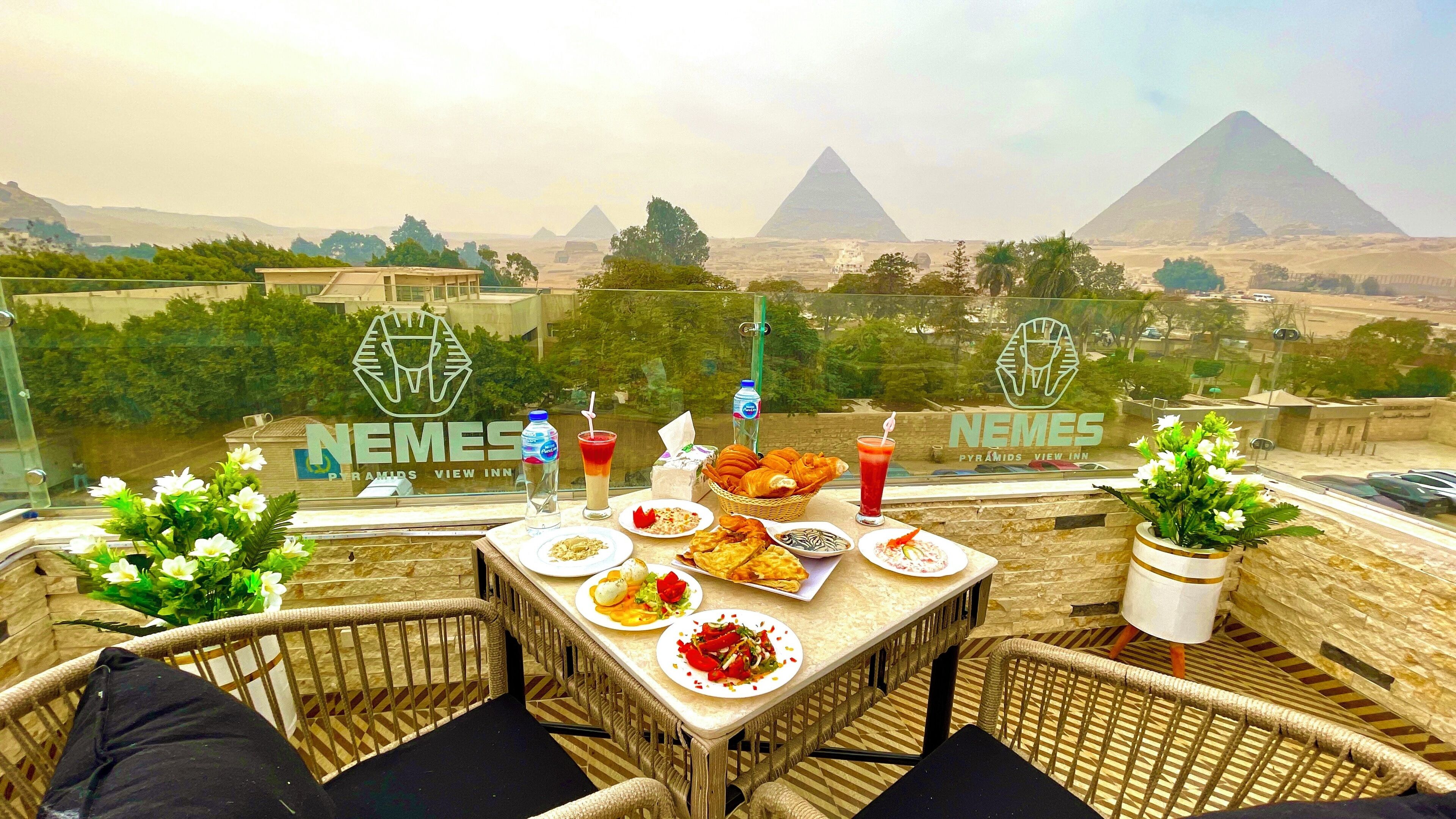 Photo - NEMES Pyramids View INN