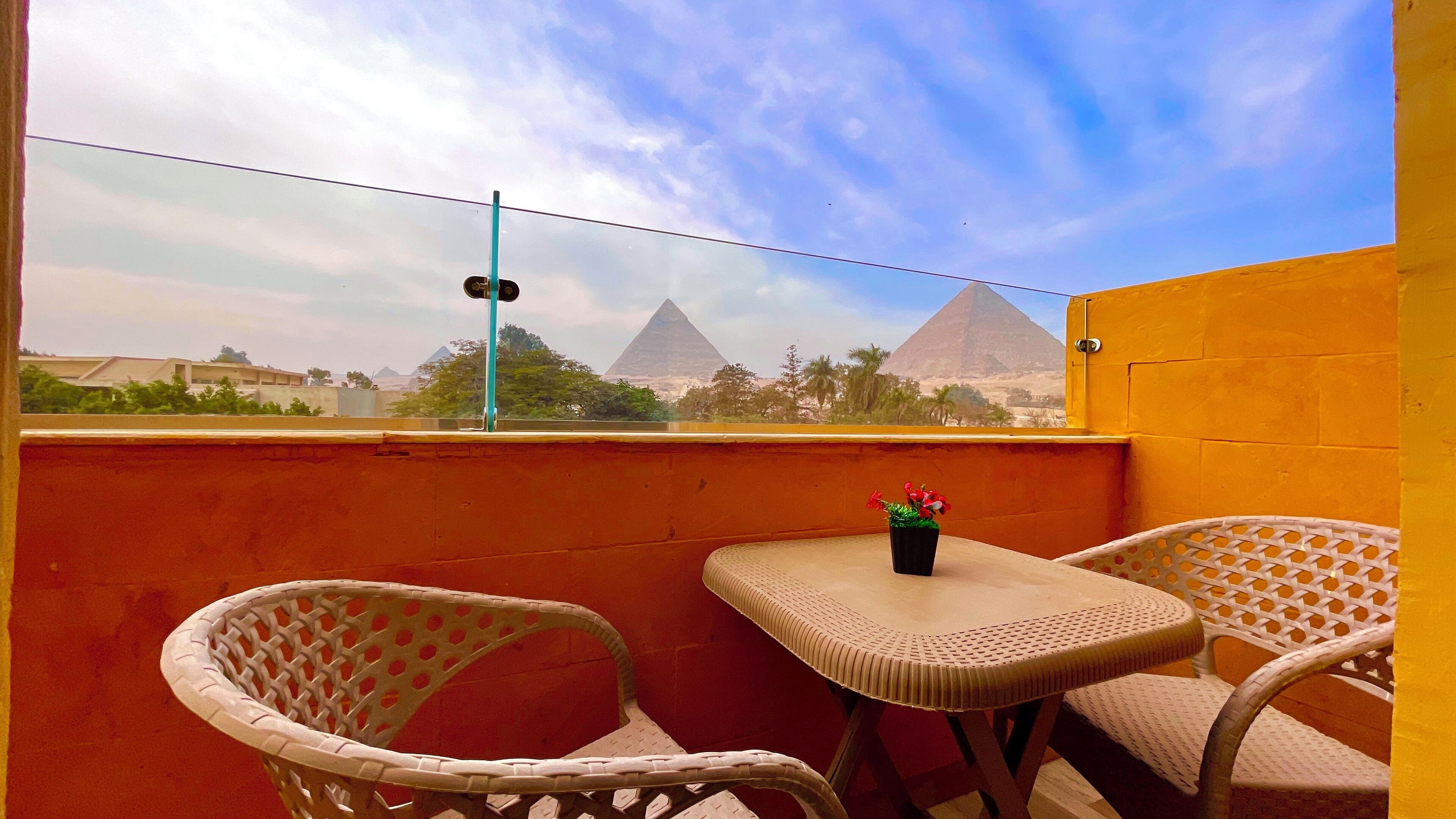 Photo - NEMES Pyramids View INN