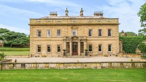 Front of property - Rudby Hall Hotel (Yarm)
