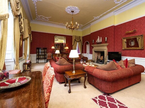 50-inch Smart TV with digital channels, Netflix, iPod dock