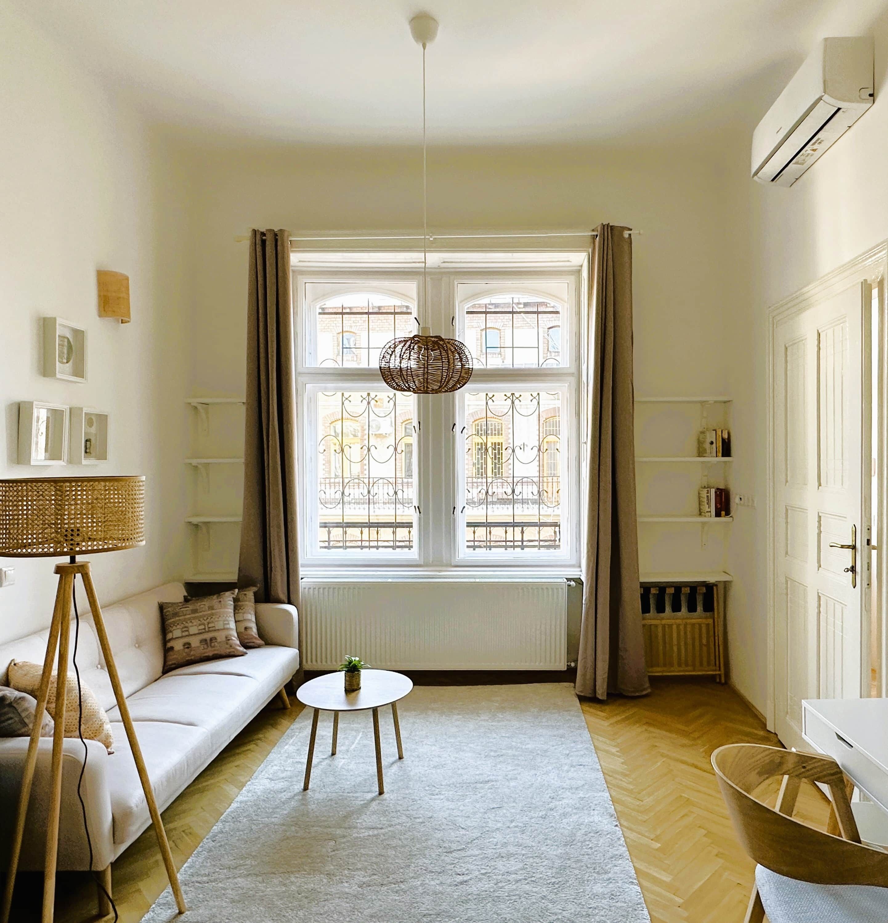Superior Two-bedroom Apartment - Budapest
