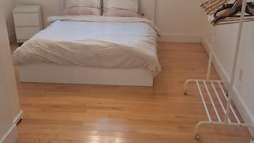 3 quartos, ferros/tábuas de passar roupa, Wi-Fi, roupa de cama