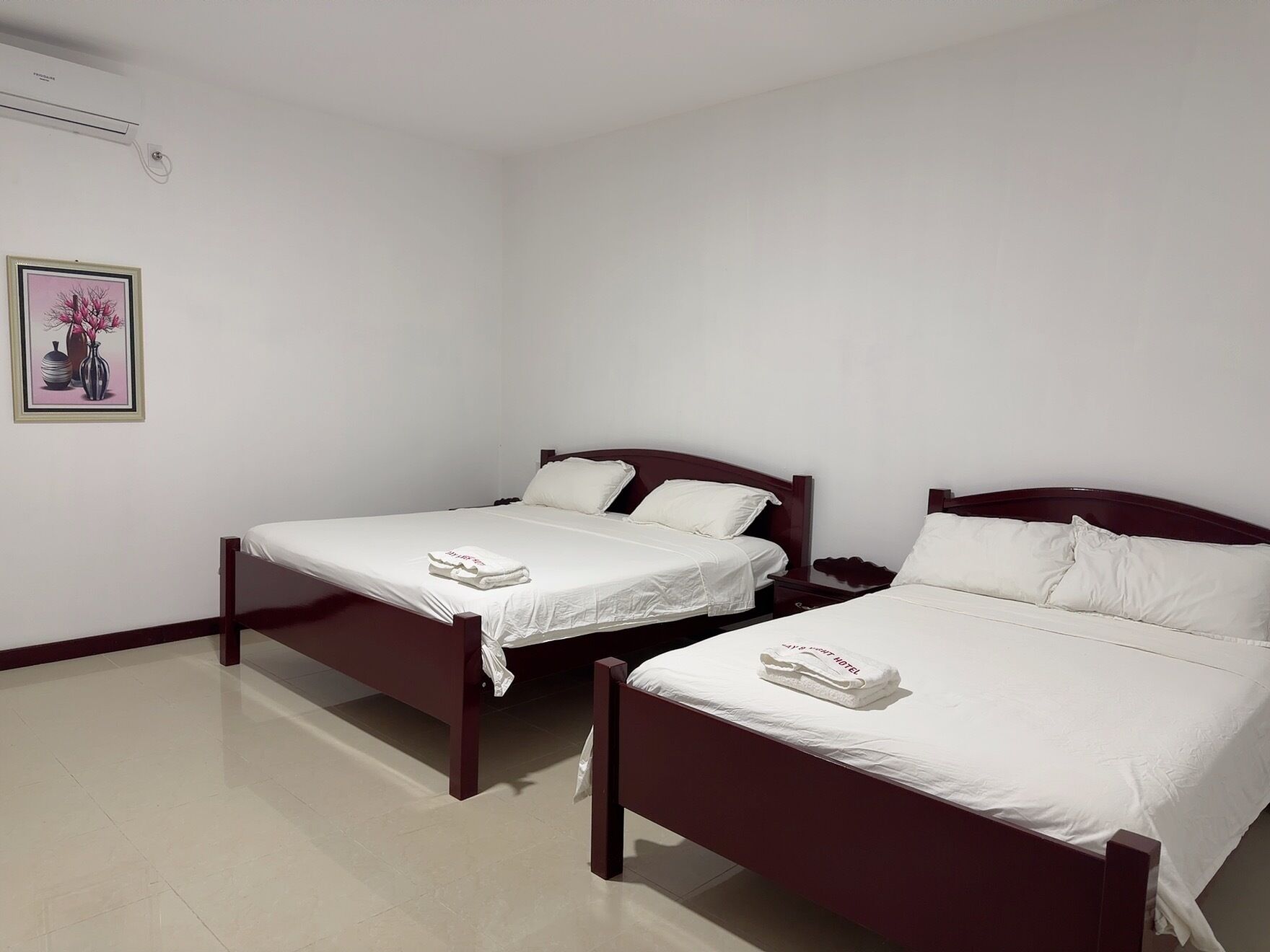 华丽套房 | 办公桌、笔记本电脑工作区、遮光窗帘、隔音