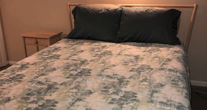 Cozy guest suite in the heart of Mt. Lebanon