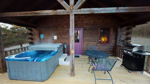 Evening Star Cabins, Secluded and peaceful in charming Hocking Hills