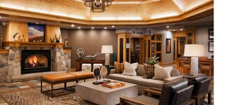 Sheraton Mountain Vista
2-bedroom villa with fitness room, WiFi in gorgeous Avon