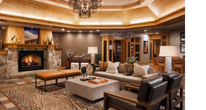 Sheraton Mountain Vista
2-bedroom villa with fitness room, WiFi in gorgeous Avon