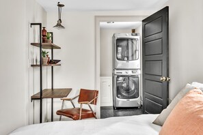 1 makuuhuone, työpöytä, silitysrauta/-lauta, ilmainen Wi-Fi