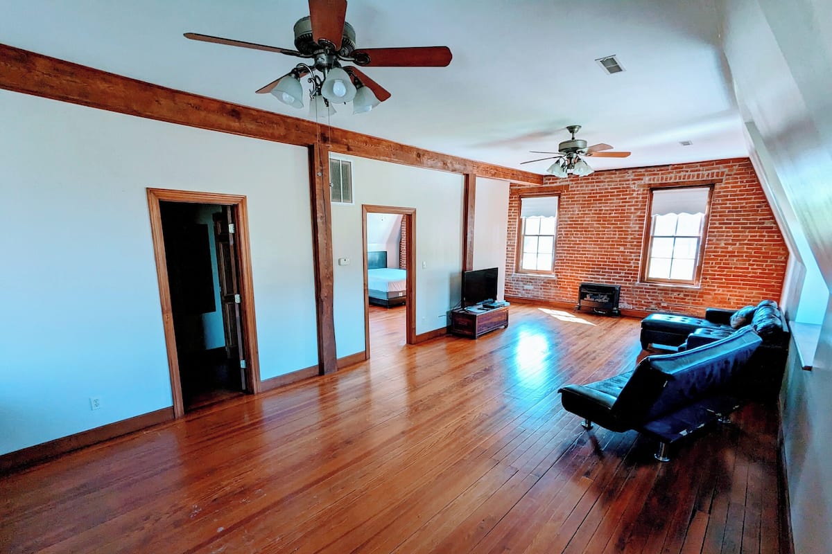 Comfort Penthouse, Multiple Beds | Living area