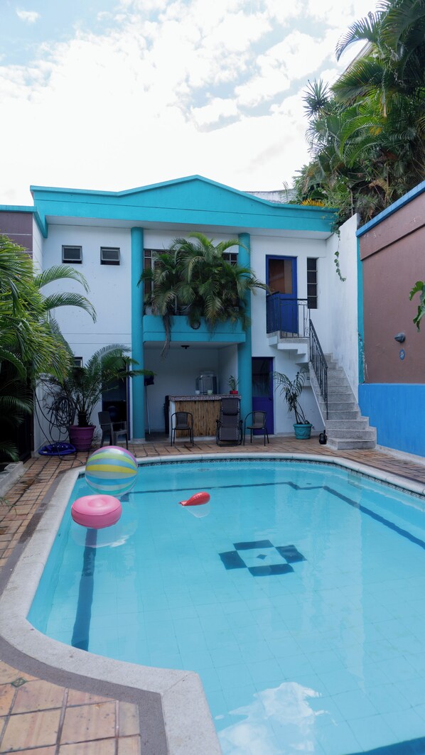 Udendørs pool