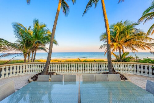 The Windsor House | Oceanfront | Luxury Villa