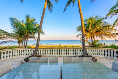 The Windsor House | Oceanfront | Luxury Villa