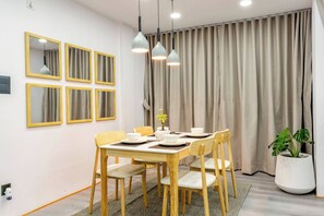 Lejlighed - 2 soveværelser | Spisestue