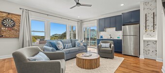 Wags & Waves: New Construction, Dog-friendly, Oceanside Home