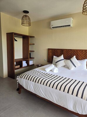 1 bedroom, in-room safe, free WiFi, bed sheets