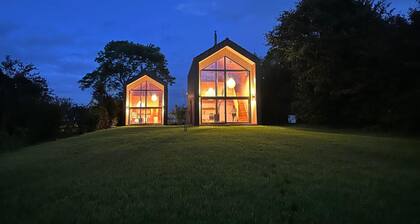 Holi Huus - sustainable tiny loft on the Eider