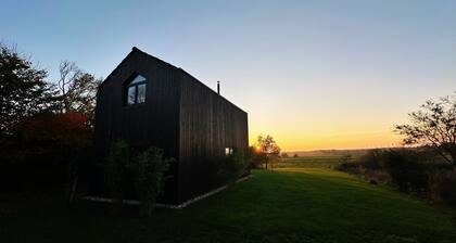 Holi Huus - sustainable tiny loft on the Eider
