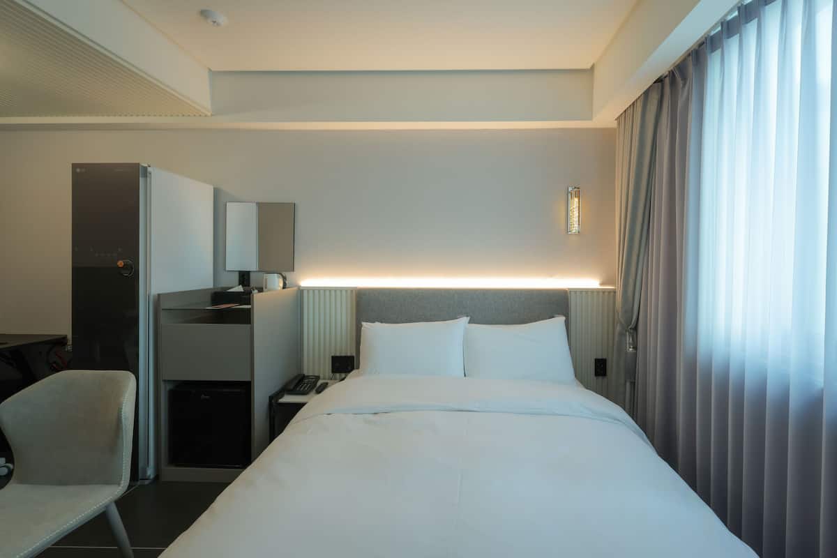 Deluxe Single Room | 1 bedroom, desk, laptop workspace, free WiFi
