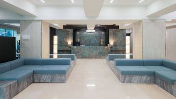 Check-in/check-out kiosk