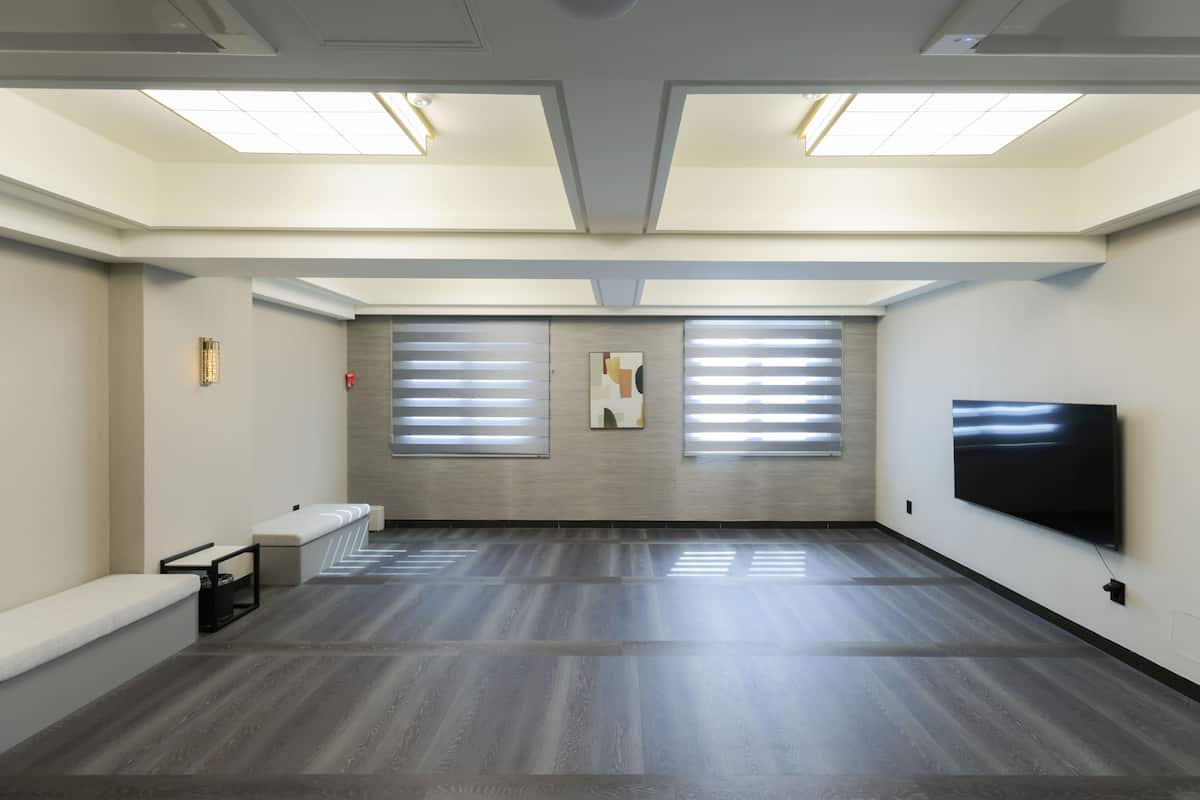Executive Room | 1 bedroom, desk, laptop workspace, free WiFi