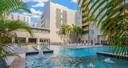 Upscale Apartment In downtown Tampa