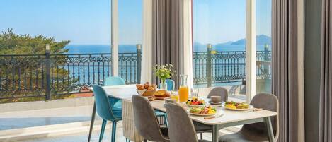 Basic Room, 1 Bedroom (301) | 1 bedroom, free WiFi