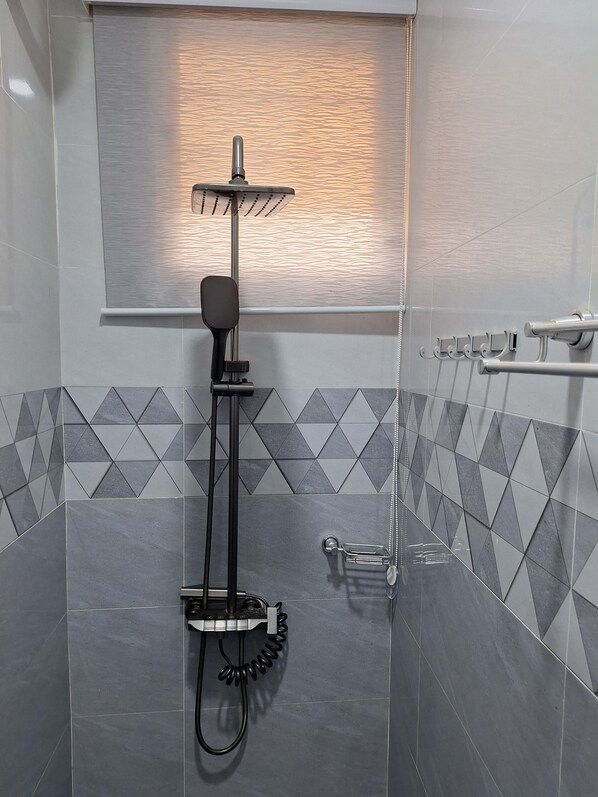 Shower, toilet paper