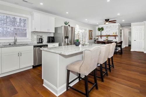 Peaceful Ranch Home - 4BR/3BA