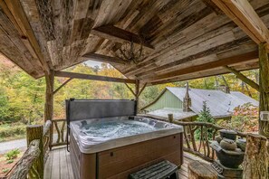 Outdoor spa tub - Enchanting Mountain Cabins with Private Hot Tub & Fireplace (Glenville)