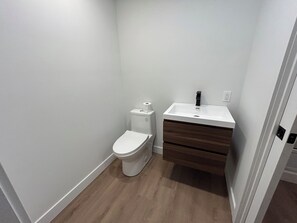 مناشف ، ورق حمّام