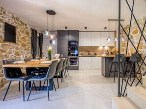 Fridge, microwave, oven, dishwasher - Vacation home Copun by Interhome (Rab/Rab)