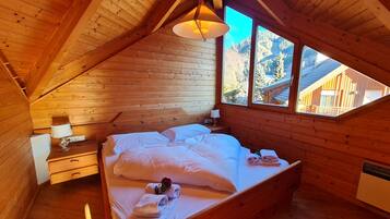 2 bedrooms, free WiFi, bed sheets