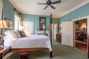 5 bedrooms, iron/ironing board, travel cot, WiFi